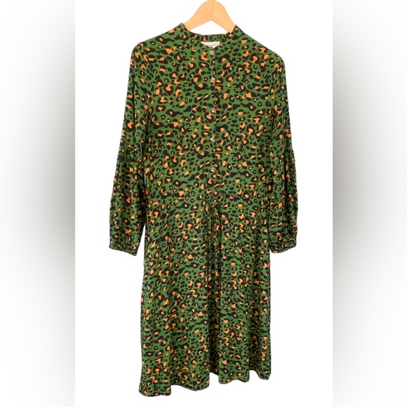 SundayUP Green Cheetah Print Mid Length Lantern Sleeve Dress - Picture 2 of 7